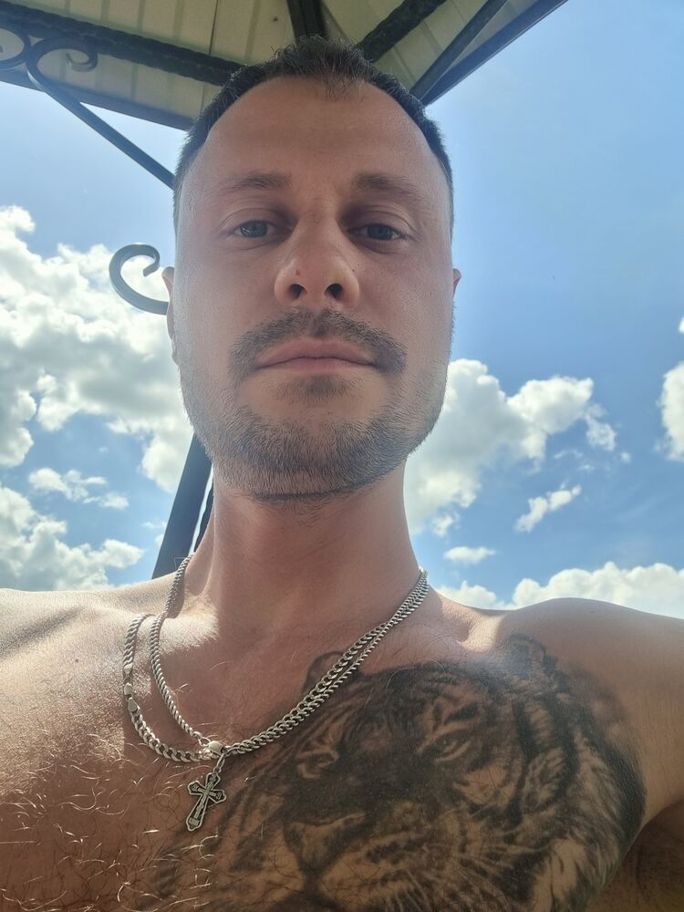  36592723  , 38 ,    