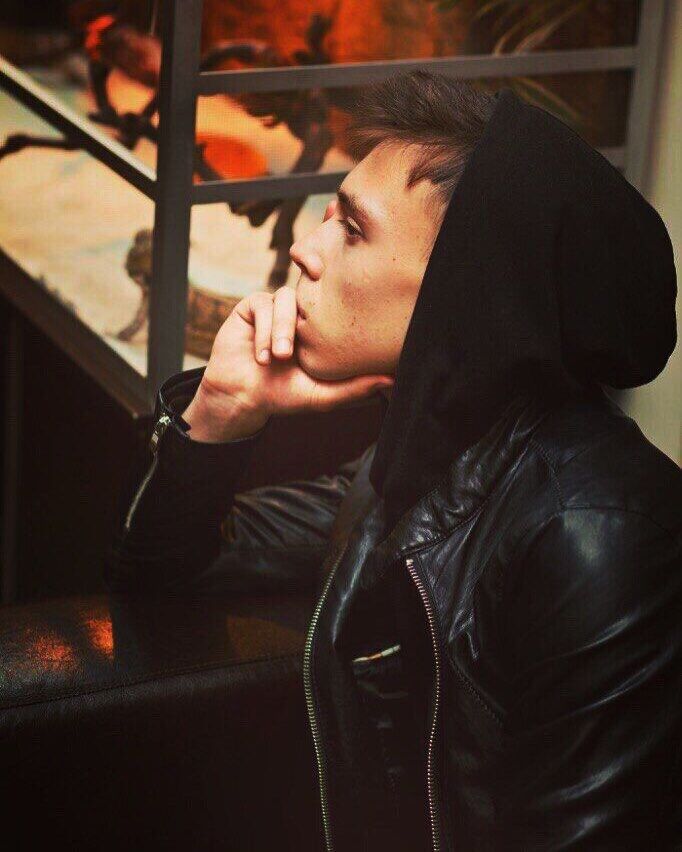  36672883  , 35 ,    -