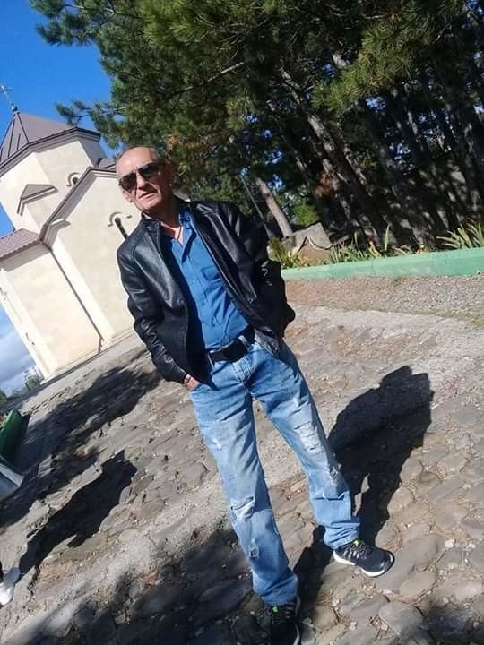  18764753  Giorgi, 49 ,    