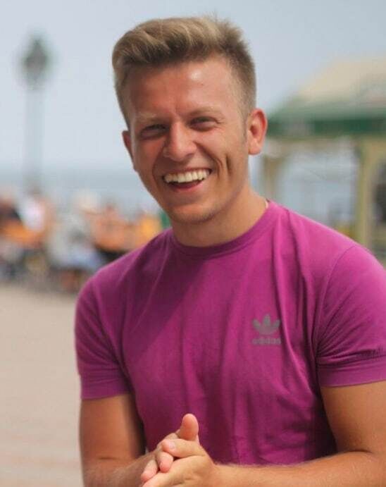 ���� 25065653 ������� Red Flower, 34 ����, ���� ���������� � ������