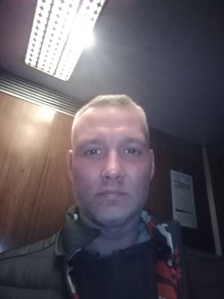  18267633  Rex, 45 ,    