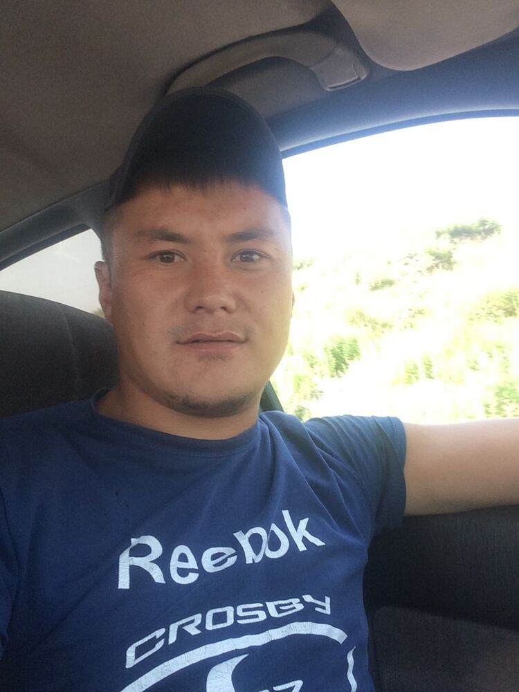  ,   Alexs, 37 ,     , c 
