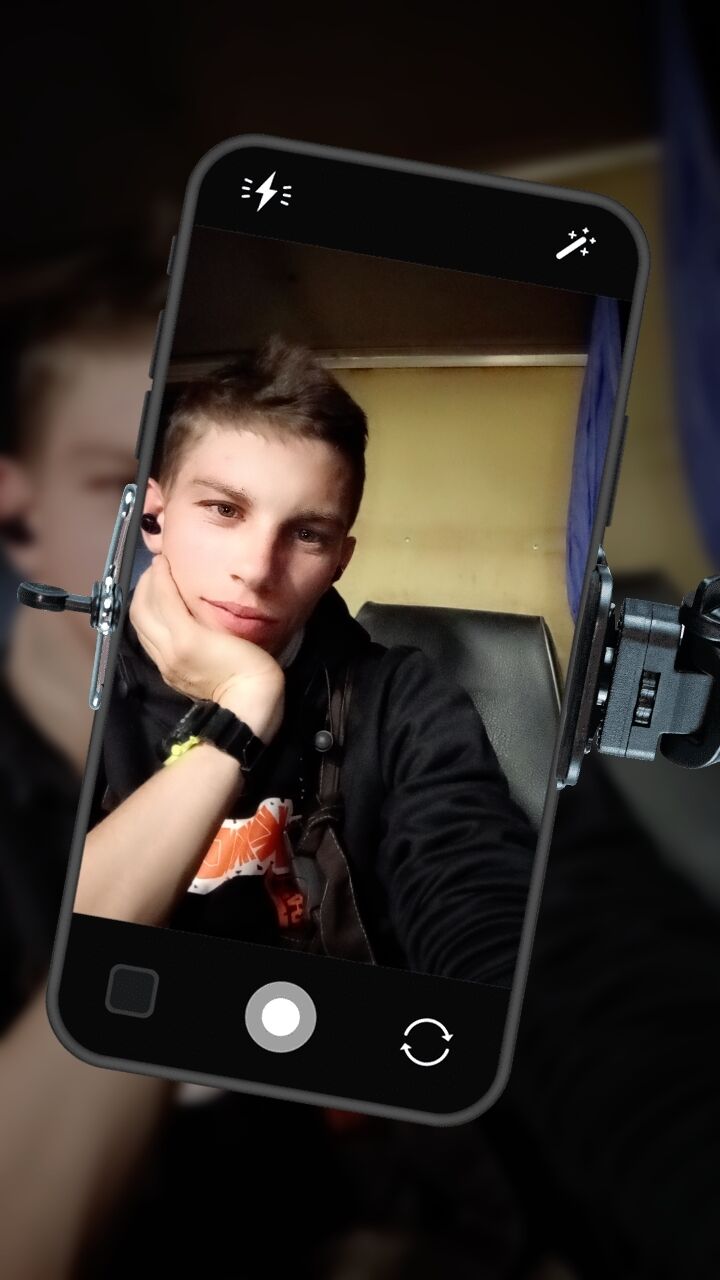  39417773  , 24 ,    