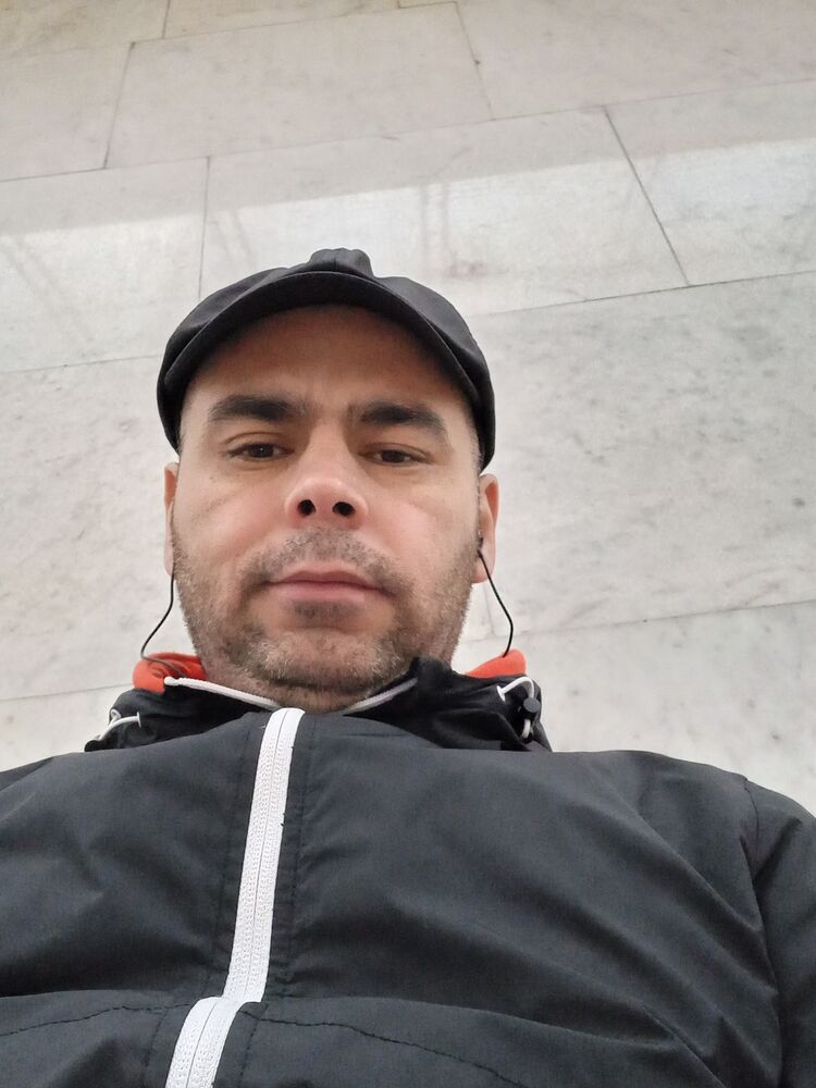  34308943  , 41 ,    