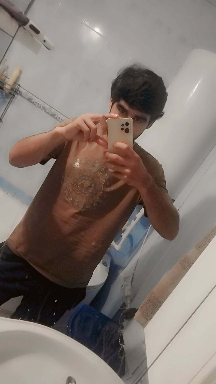  53389613  BEZPRIDEL, 23 ,    