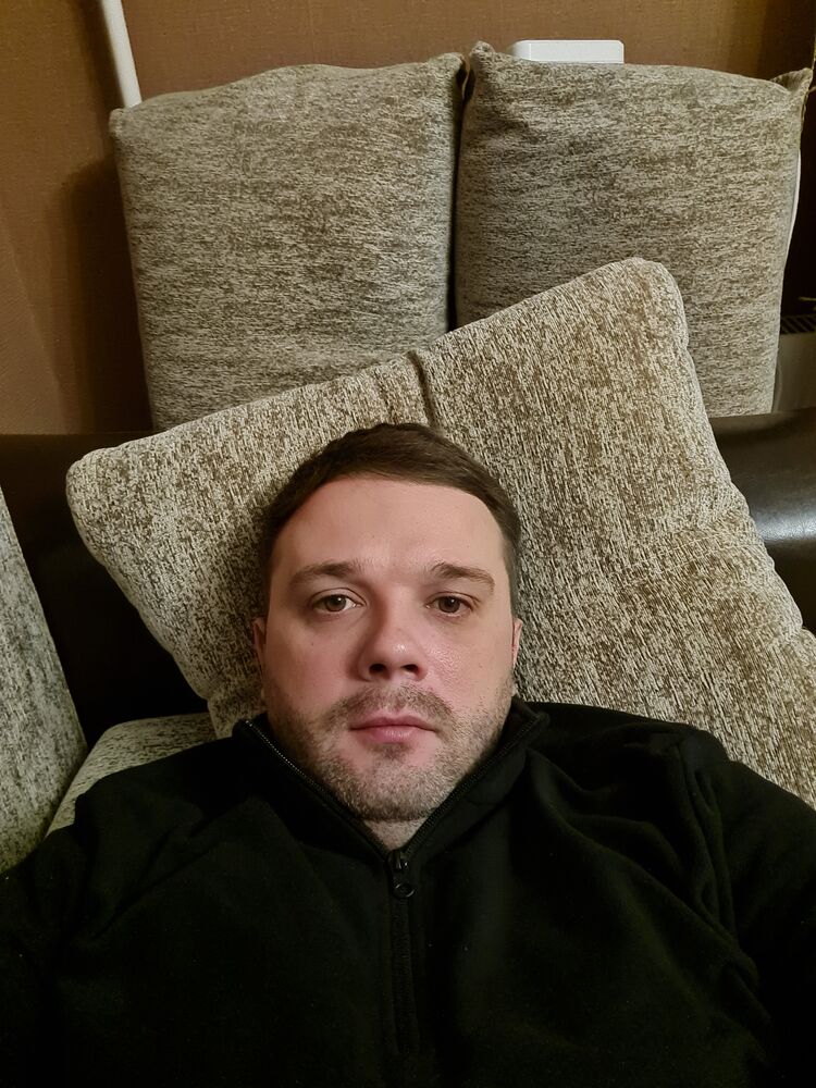  54553433  Golden, 34 ,    