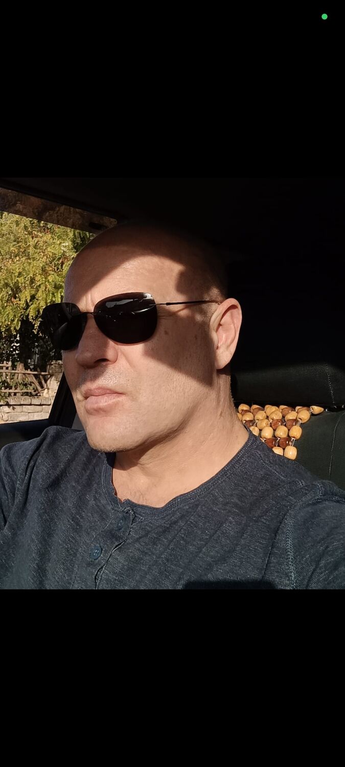  43309273  YaroSlav, 46 ,    