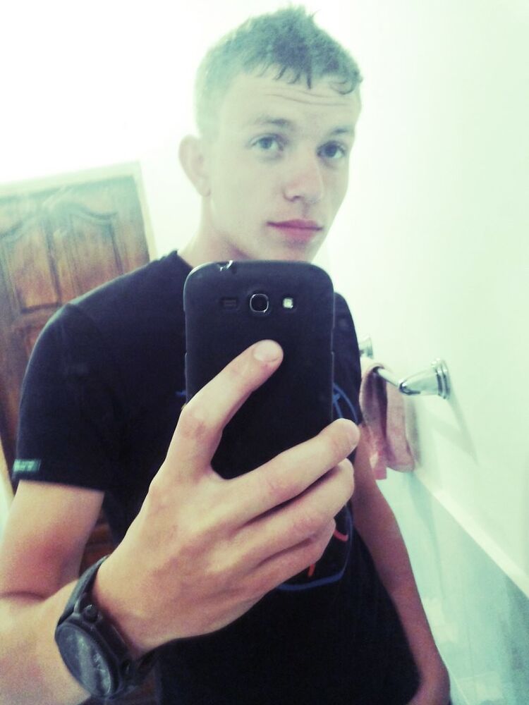  4513643  , 32 ,    