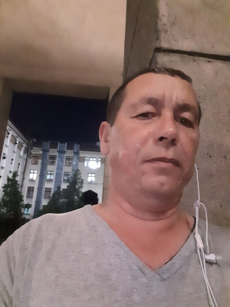  16587353  Maksud, 55 ,    