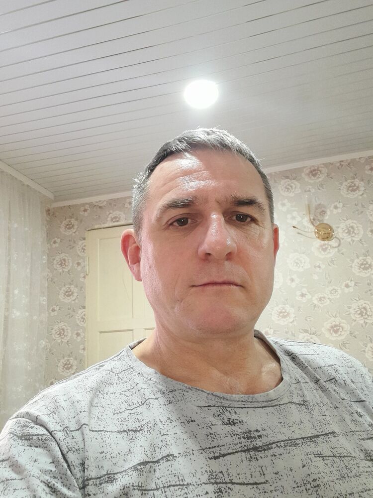  30546753  , 39 ,    
