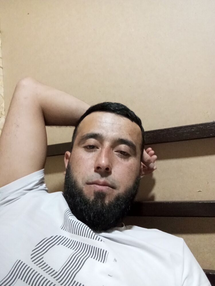  49144683  Akbar, 30 ,    --