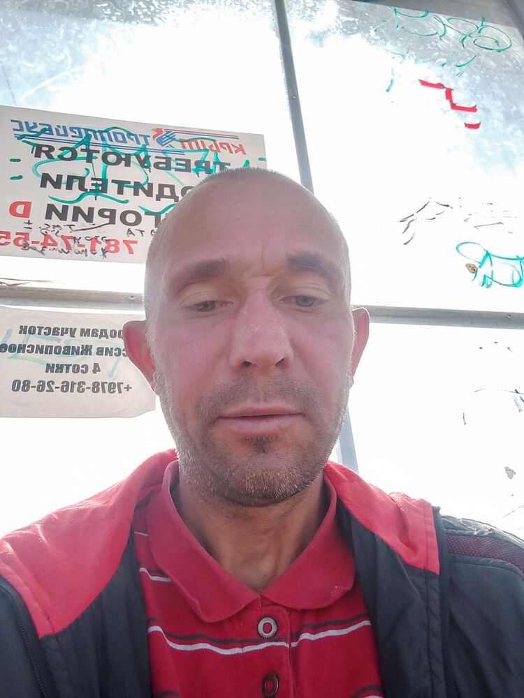  46926093  , 42 ,    