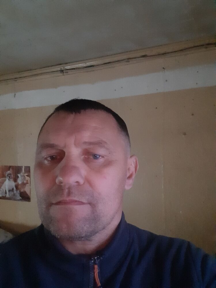  30533803  , 52 ,    