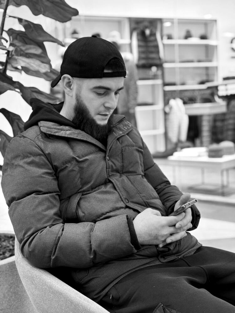 ���� 40676383 ������� �����, 33 ����, ���� ���������� � ������