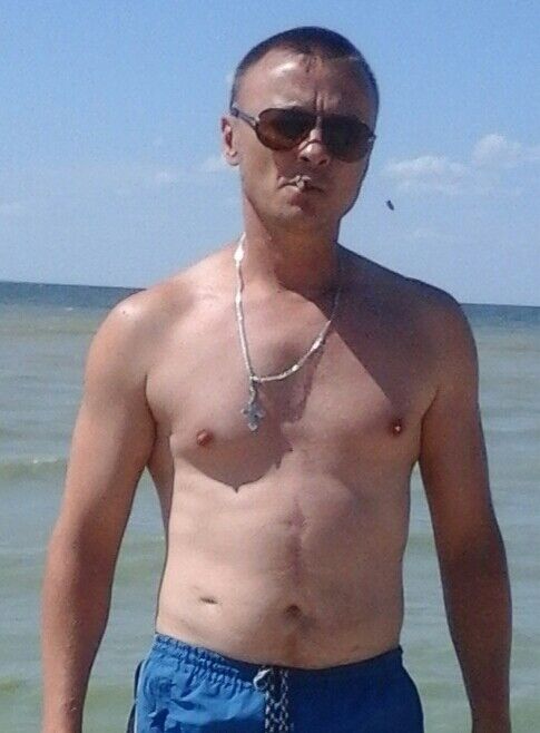  ,   Andrej, 45 ,   ,   , c 