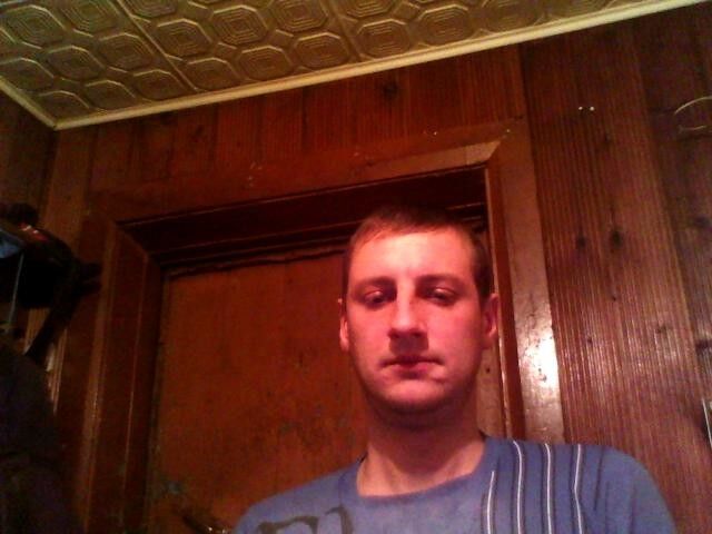  4618733  , 42 ,    