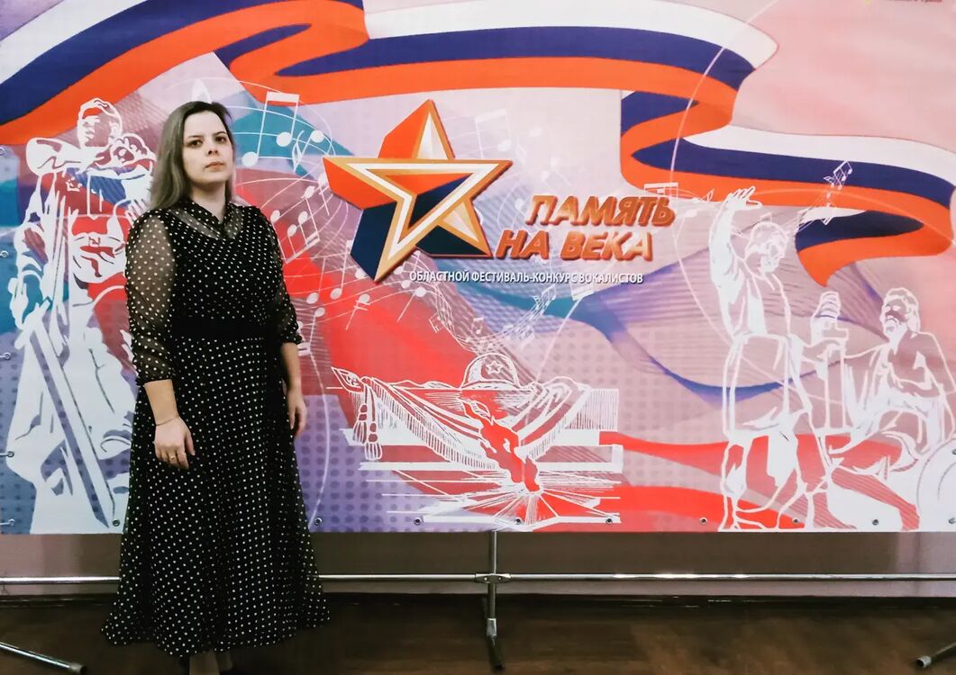  ,   Ekaterina, 30 ,   c 