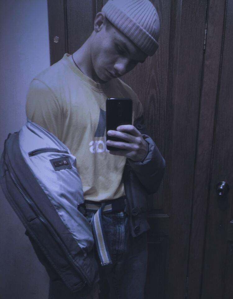 47375243  , 21 ,    