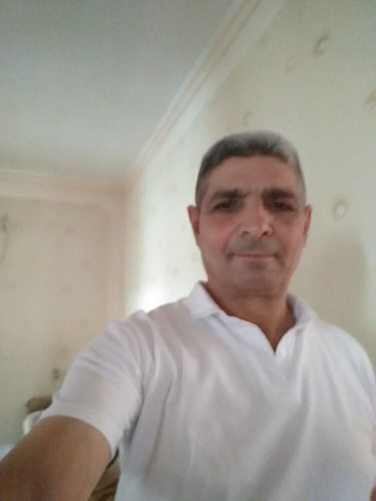  16955383  Musa, 49 ,    