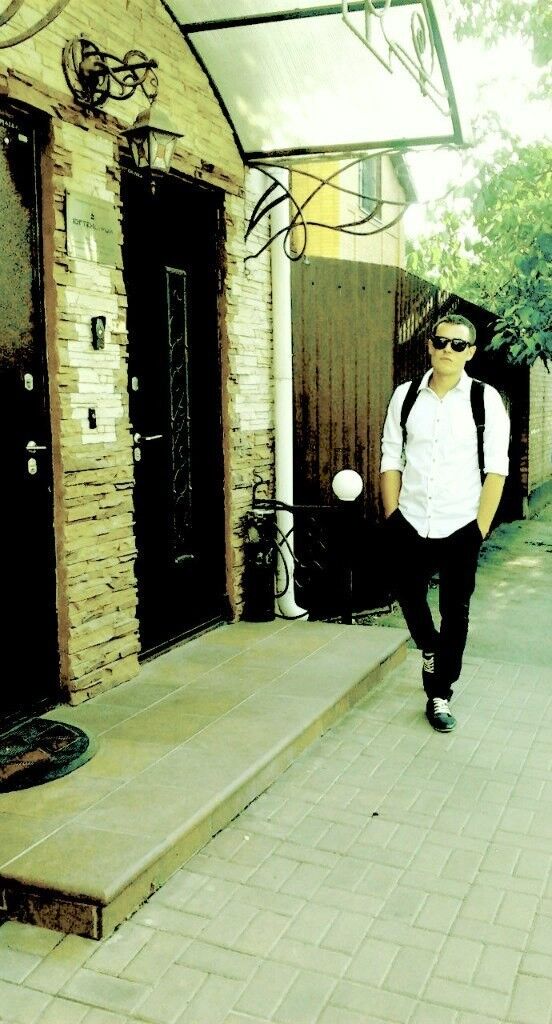  5325313  Pavel, 34 ,    --