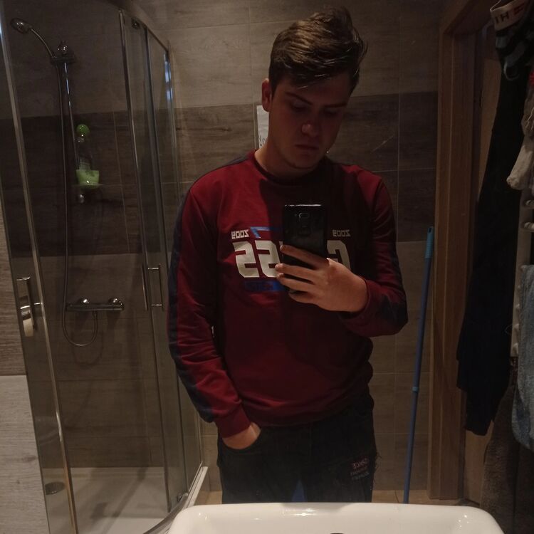  23996603  Andriy, 24 ,    