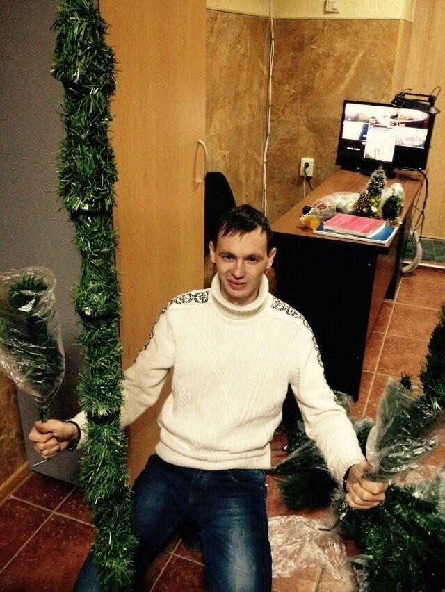  ,   Vasilii, 40 ,   ,   , c 