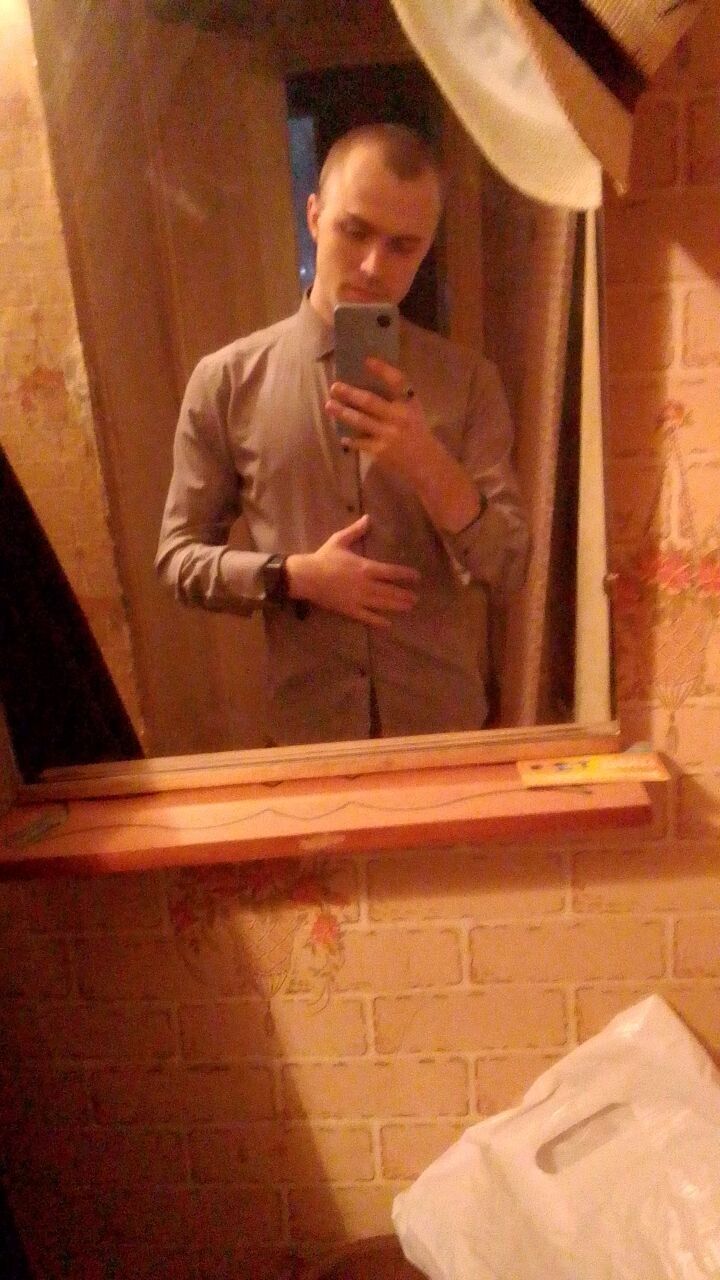  ,   Maxim, 20 ,   ,   