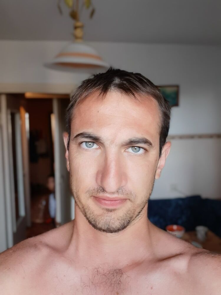 ���� 18460463 ������� ��������, 37 ���, ���� ���������� � �����������