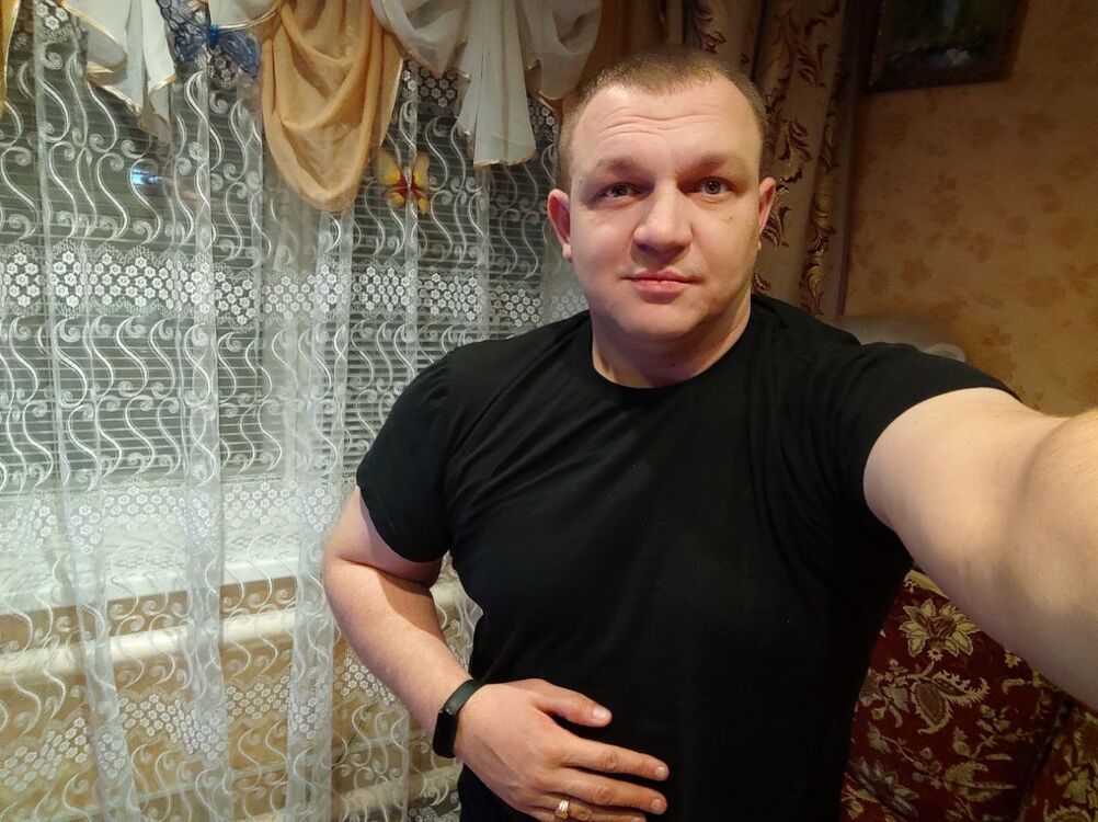 ,   Aleksandr, 31 ,   ,   