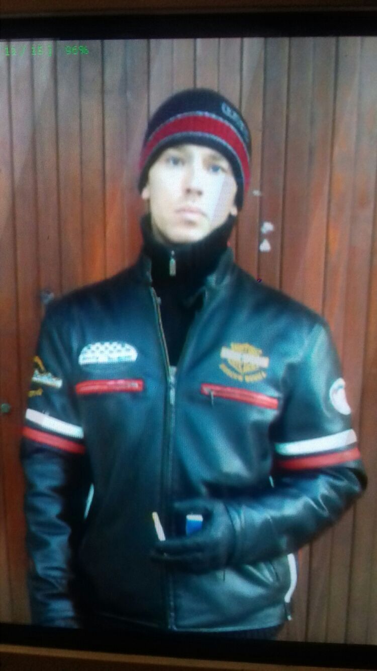  23749803  , 49 ,    