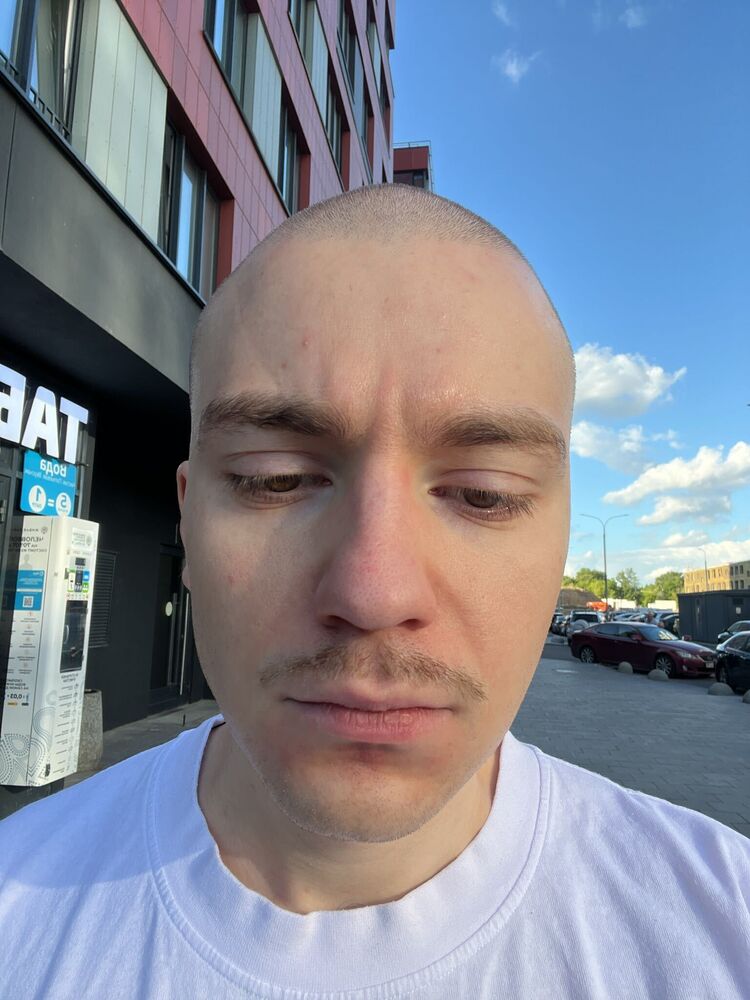  ,   Mariusz, 29 ,  