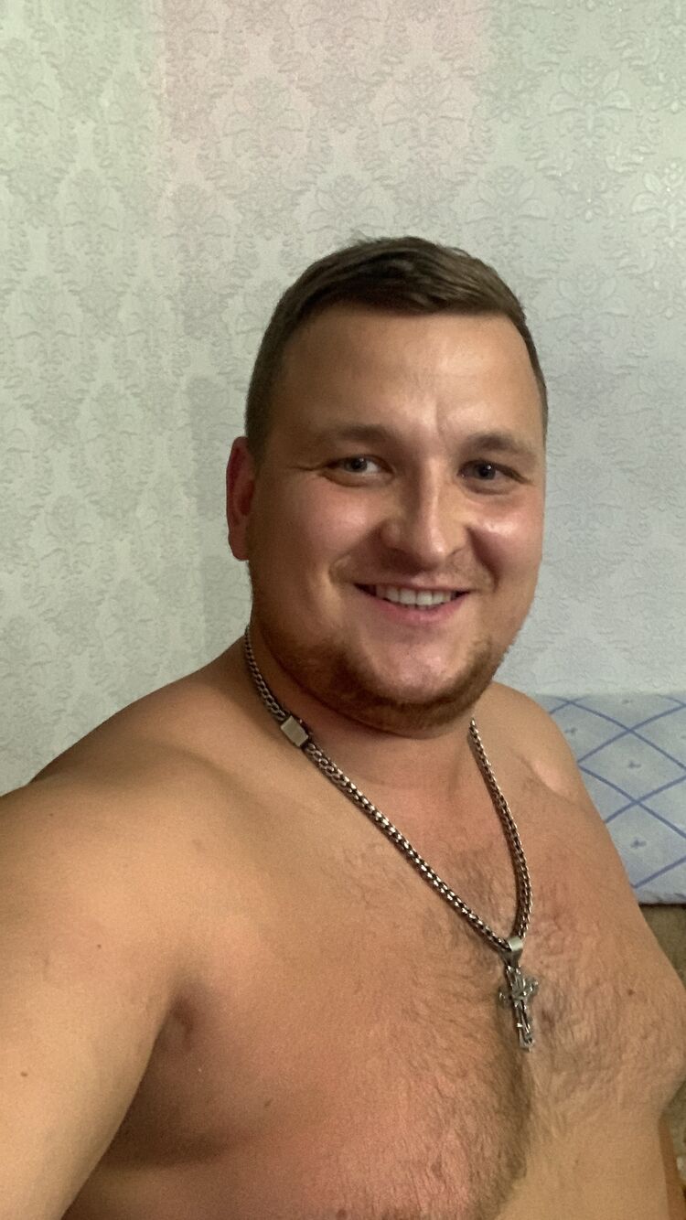  46653833  , 31 ,    