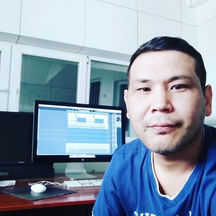  ,   Tomiris, 40 ,   ,   , c 