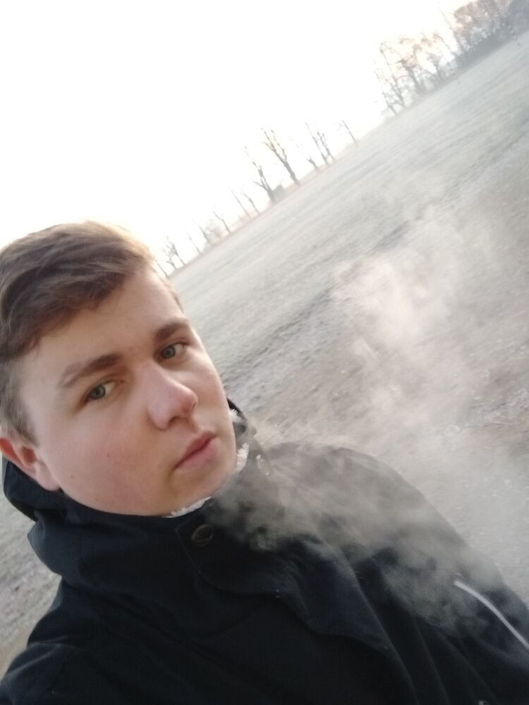 18600193  Dima, 24 ,    