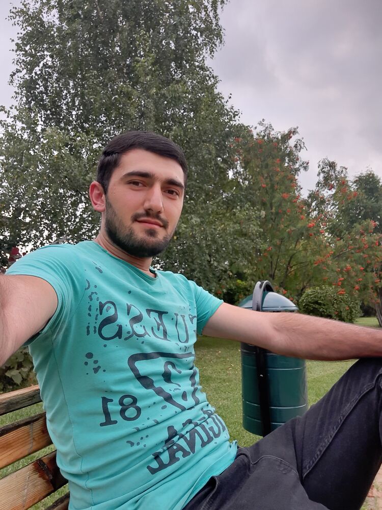  29517833  , 27 ,    