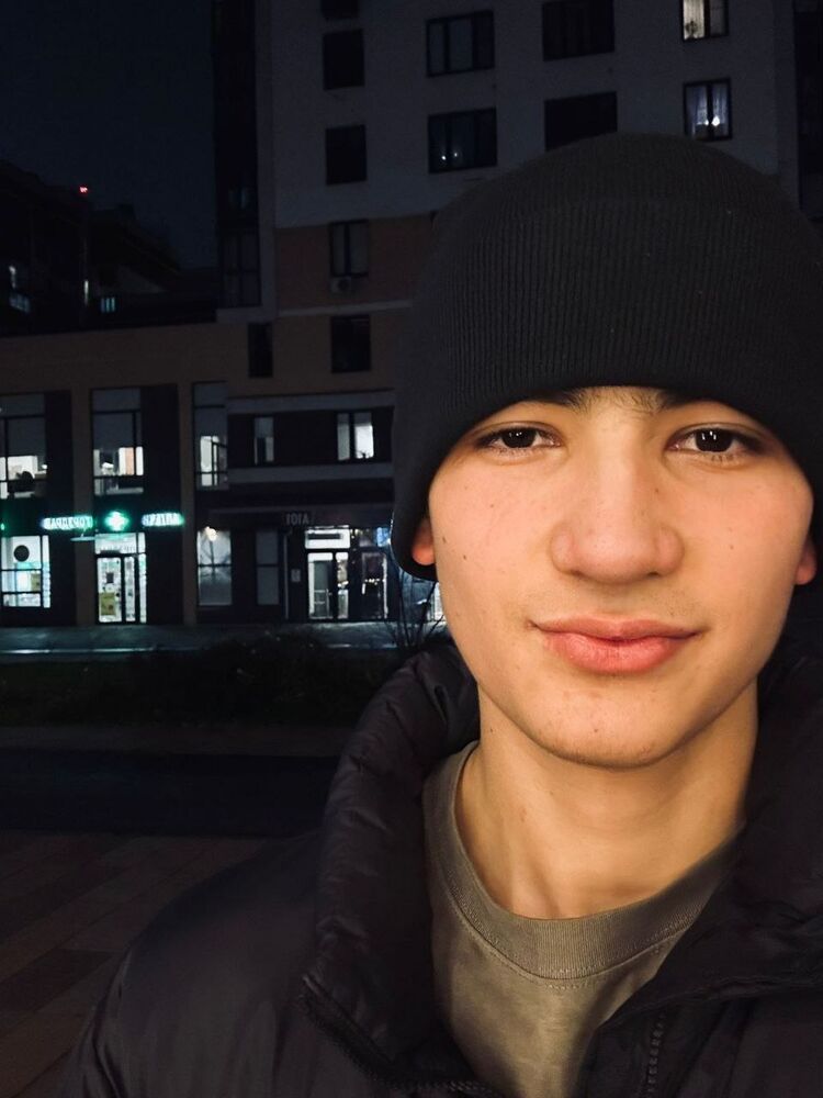  54639243  Loswages, 18 ,    