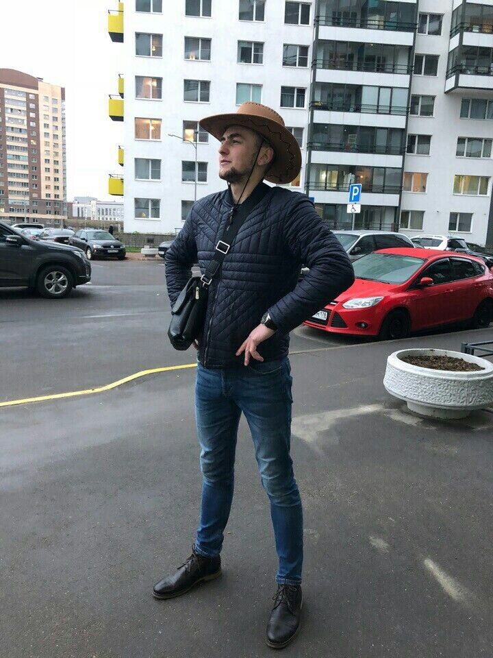  28995943  , 30 ,    -