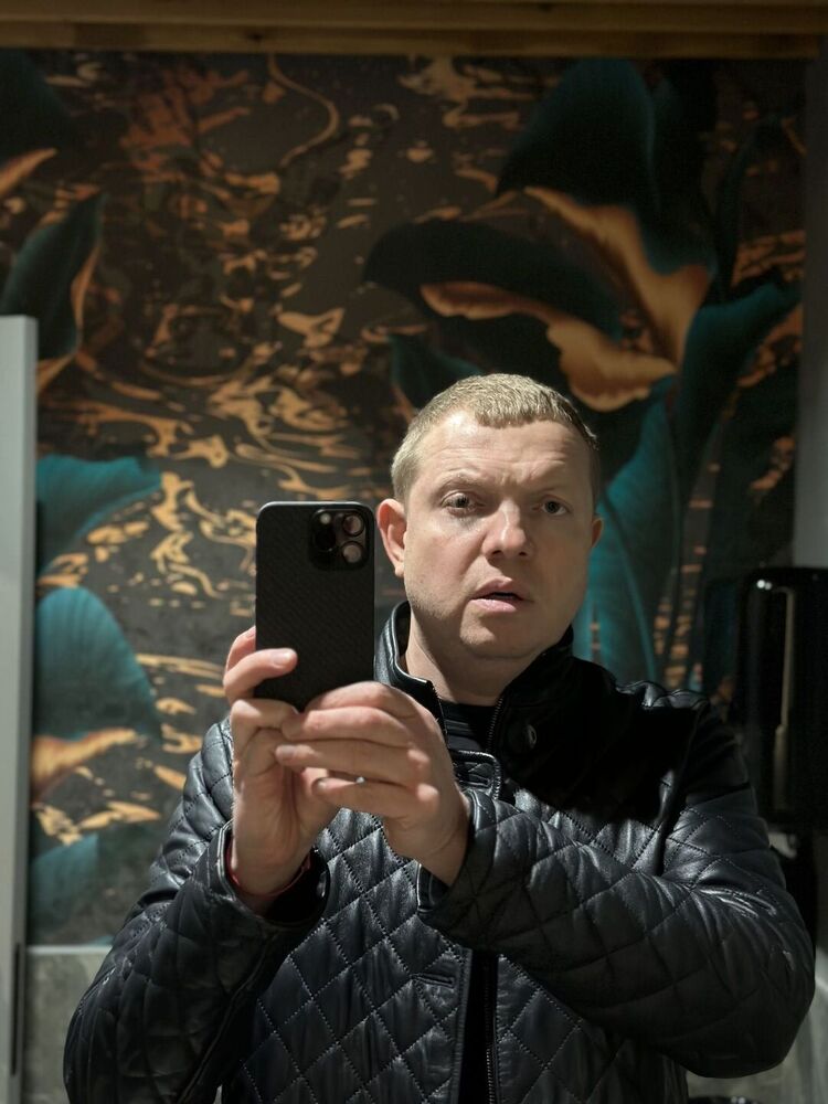 ���� 31675783 ������� �����, 37 ���, ���� ���������� � �����������