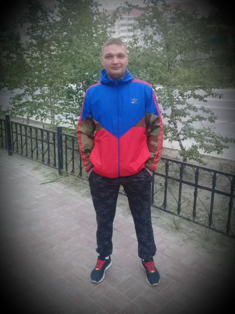  ,   Leon, 34 ,   ,   , c 