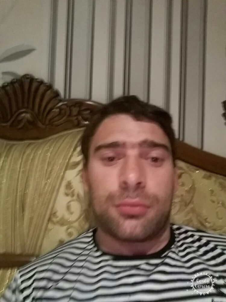  8845713  Niko logua, 36 ,    