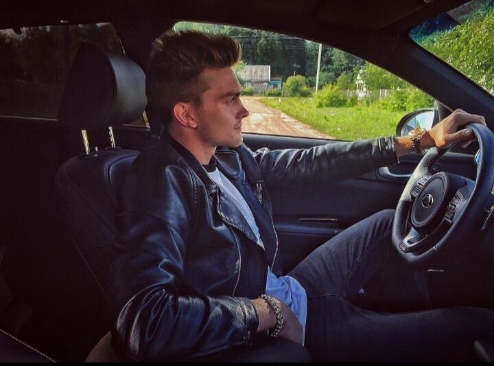  27523673  Mateooo, 30 ,    