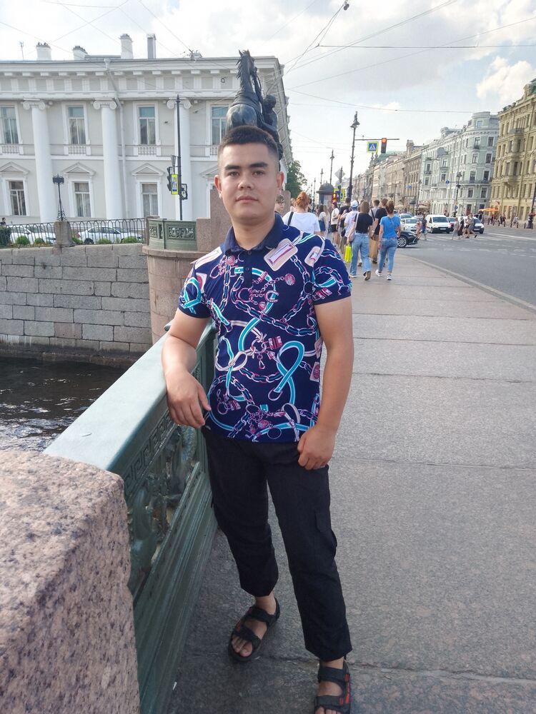  28528983  , 28 ,    -