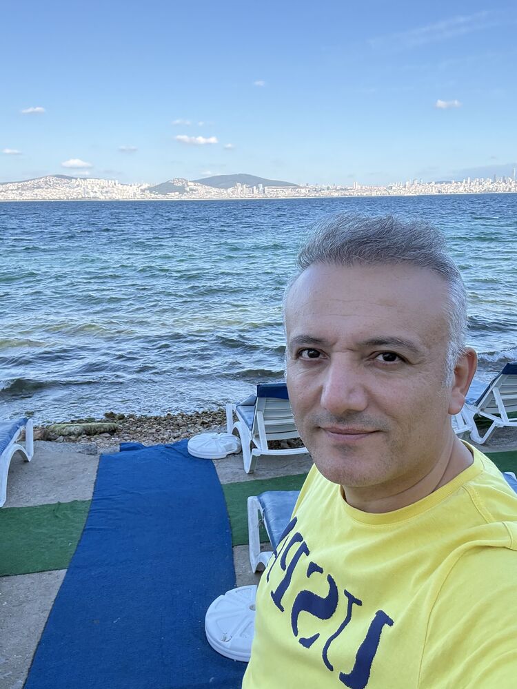  53749273  Orcin, 48 ,    