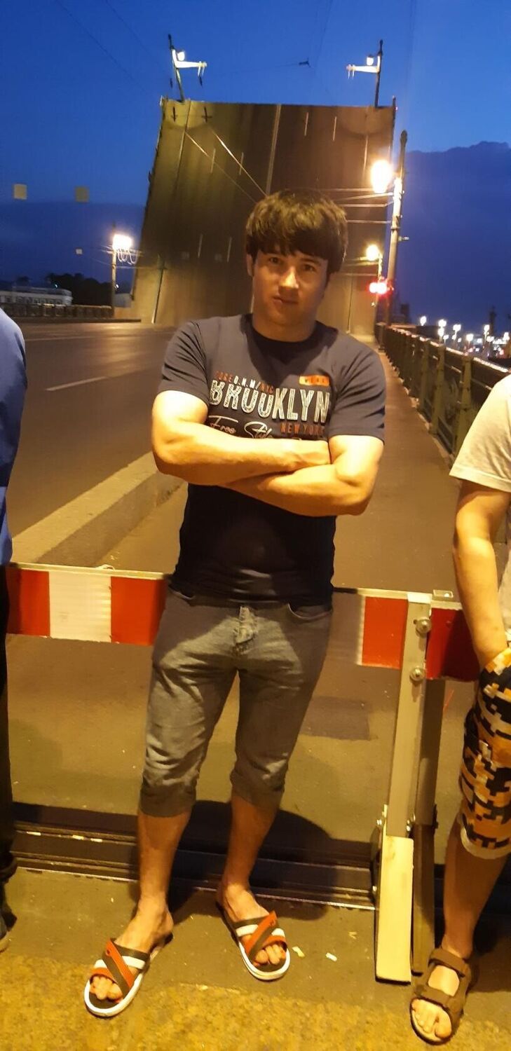  -,   , 32 ,   ,   