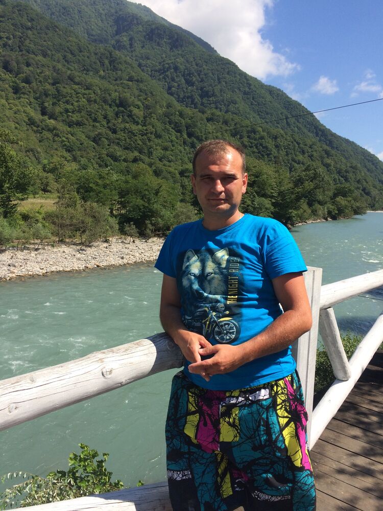  ,   Ivan, 40 ,   ,   