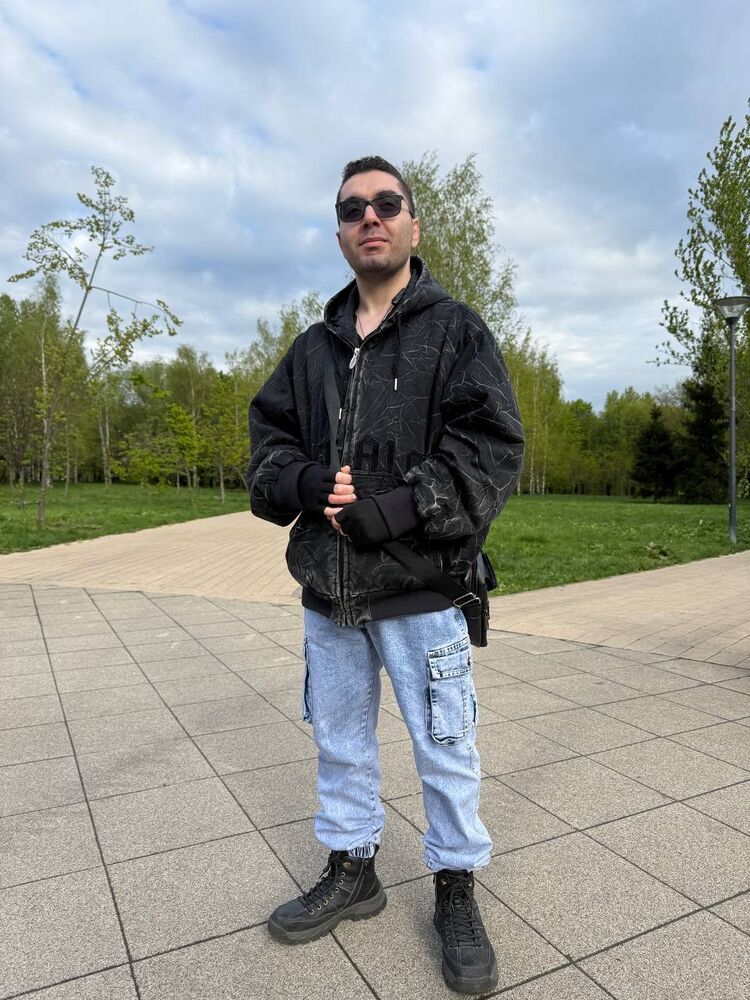  53853193  Xecam, 33 ,    