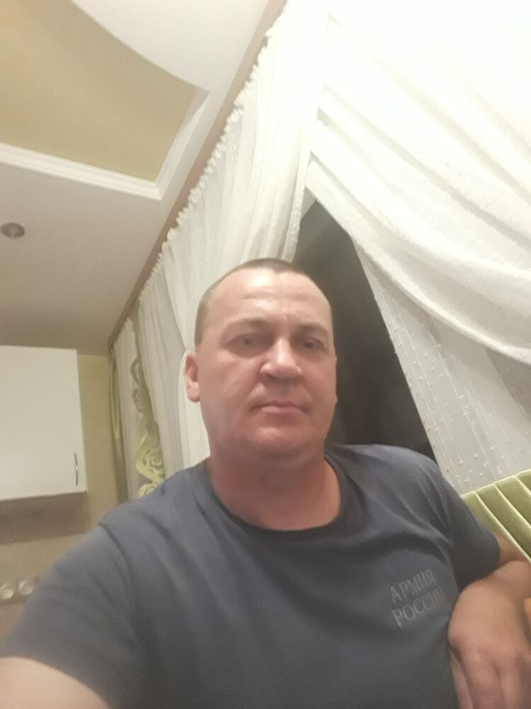  16570303  , 52 ,    