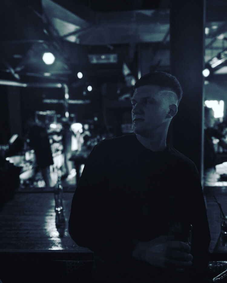 ���� 33058683 ����� ����, 24 ����, ���� ���������� � ��������