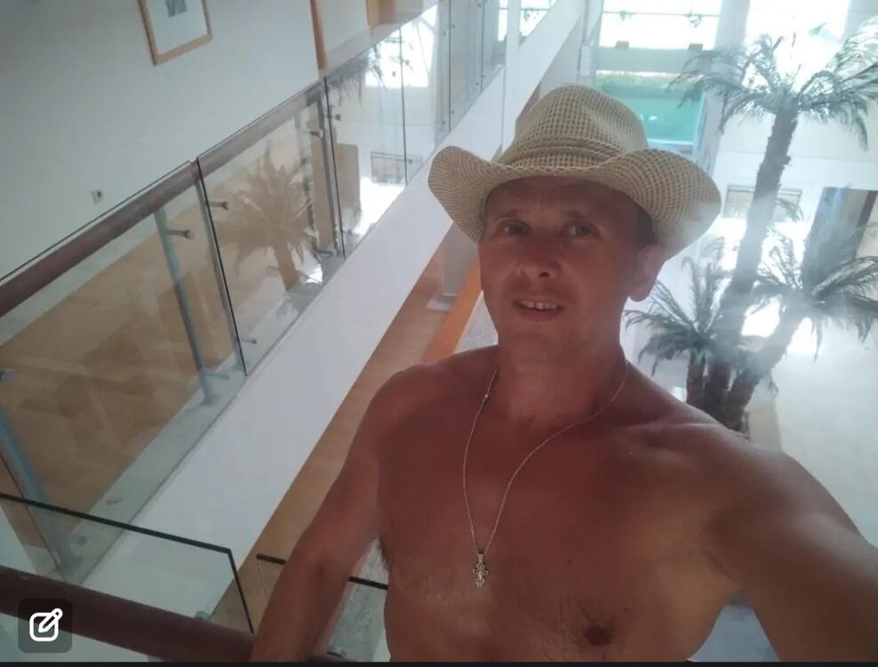  47387123  Evgeny, 46 ,    