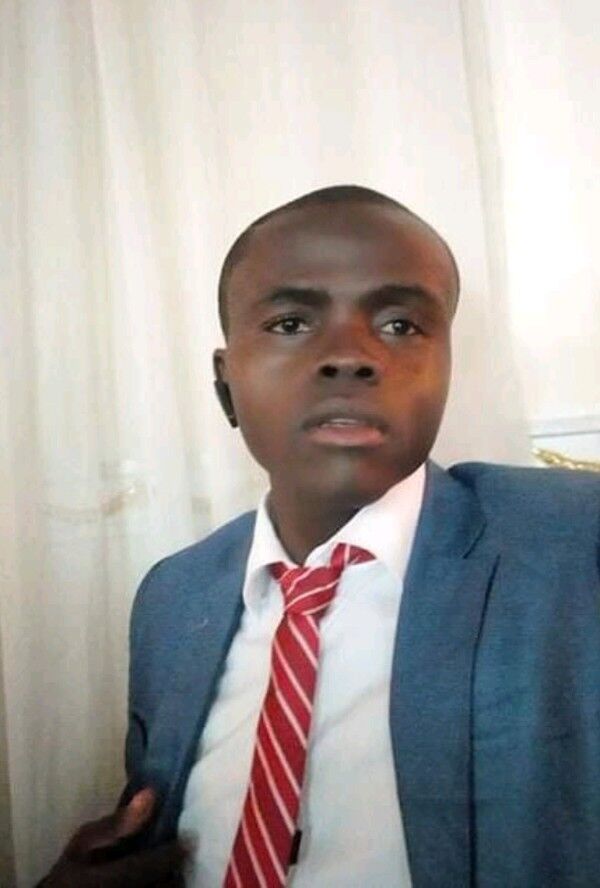  19643293  , 33 ,    -